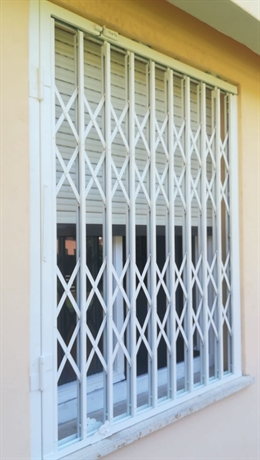 inferriata di sicurezza estensibile a Livorno